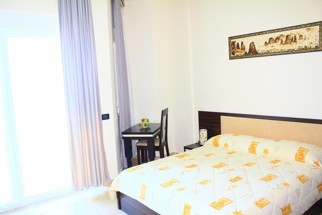 Hotel Alba Shengjin Exterior photo